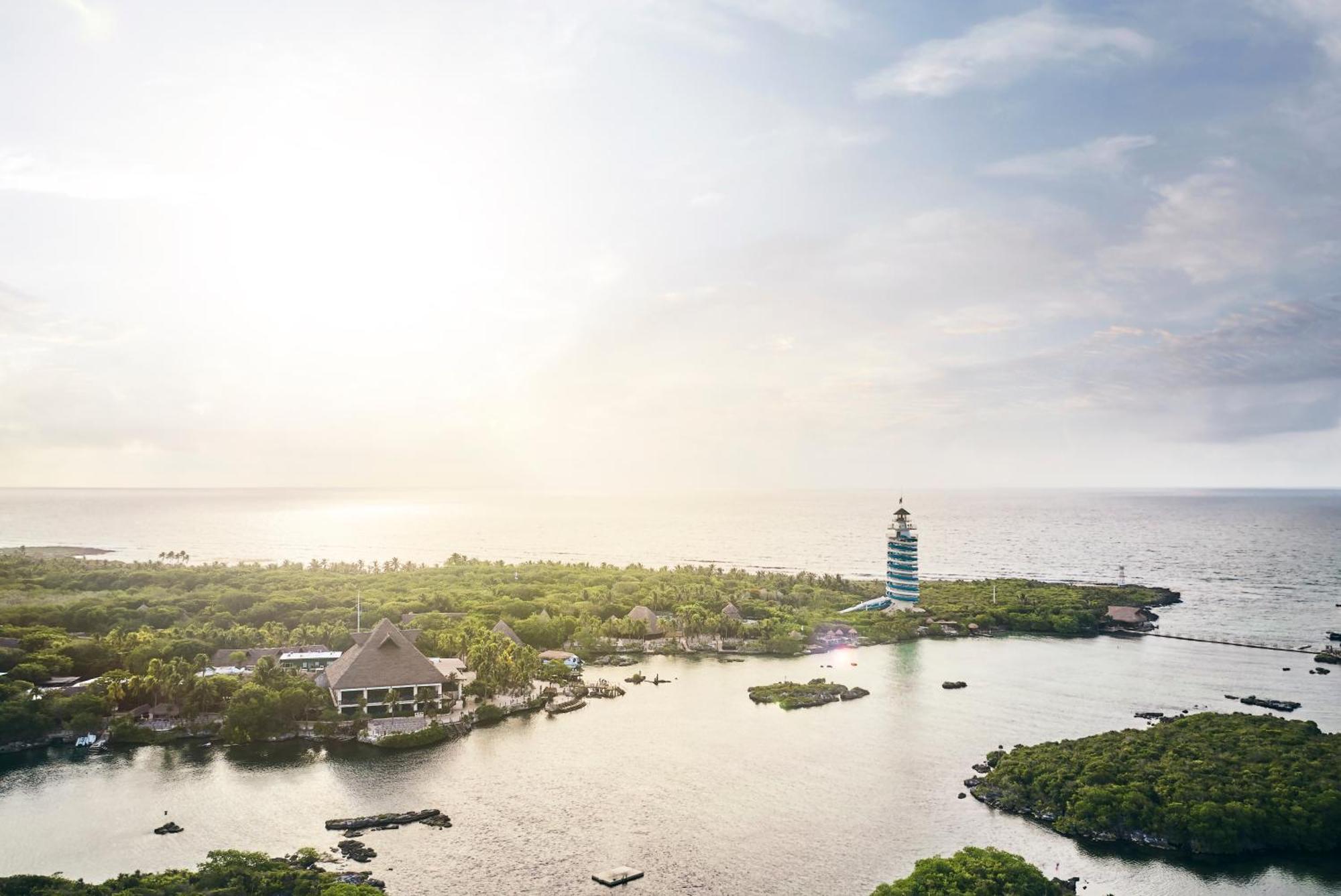 Hotel Xcaret Arte - All Parks All Fun Inclusive - Adults Only Playa del Carmen Exterior photo Aerial view of the bay