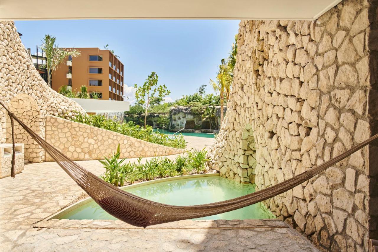 Hotel Xcaret Arte - All Parks All Fun Inclusive - Adults Only Playa del Carmen Exterior photo Hammock at the hotel