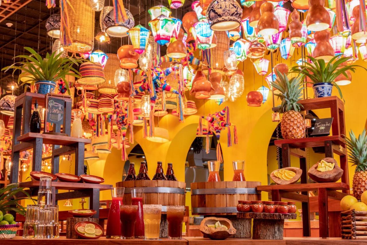 Hotel Xcaret Arte - All Parks All Fun Inclusive - Adults Only Playa del Carmen Exterior photo The bar at the restaurant