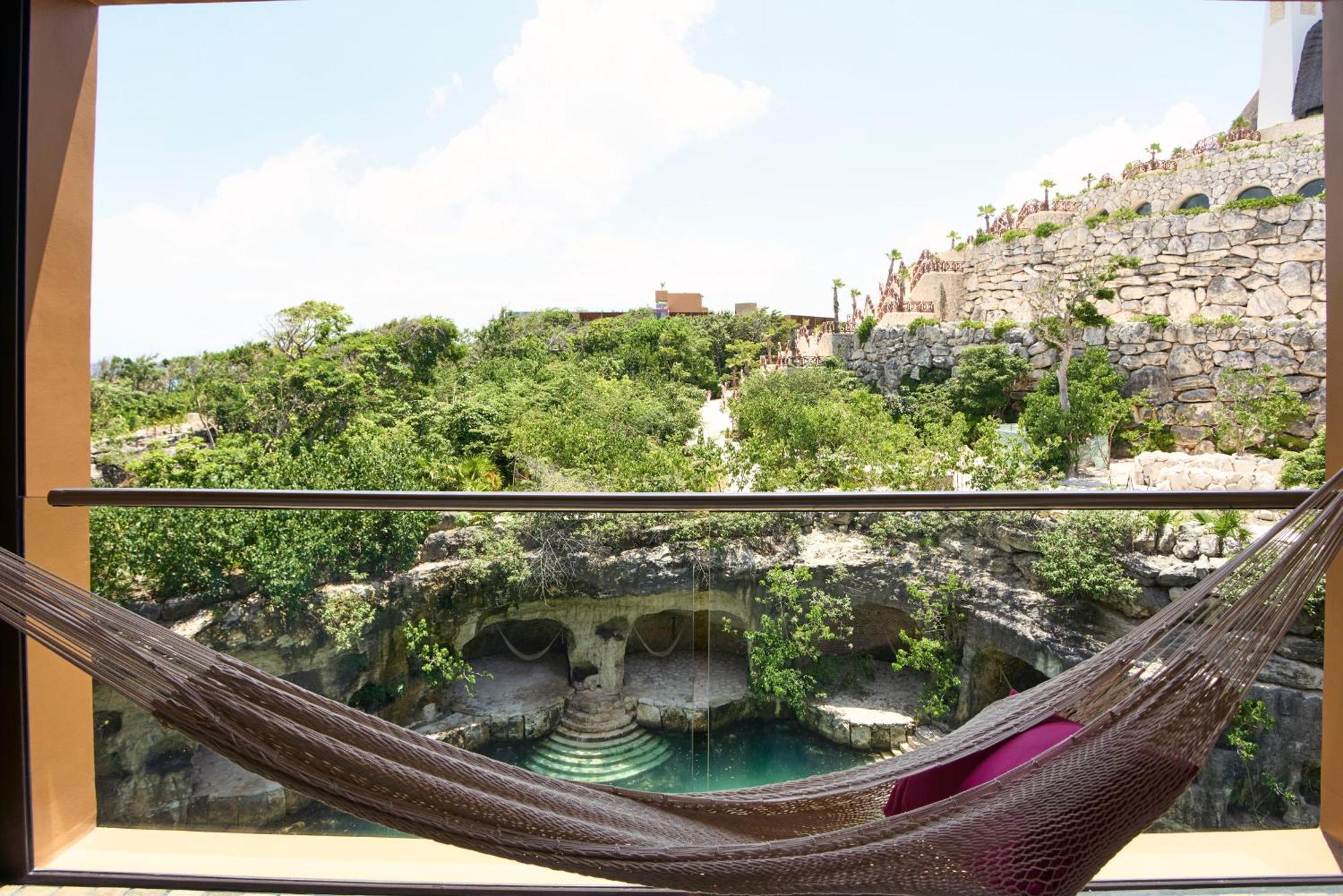 Hotel Xcaret Arte - All Parks All Fun Inclusive - Adults Only Playa del Carmen Exterior photo A hammock
